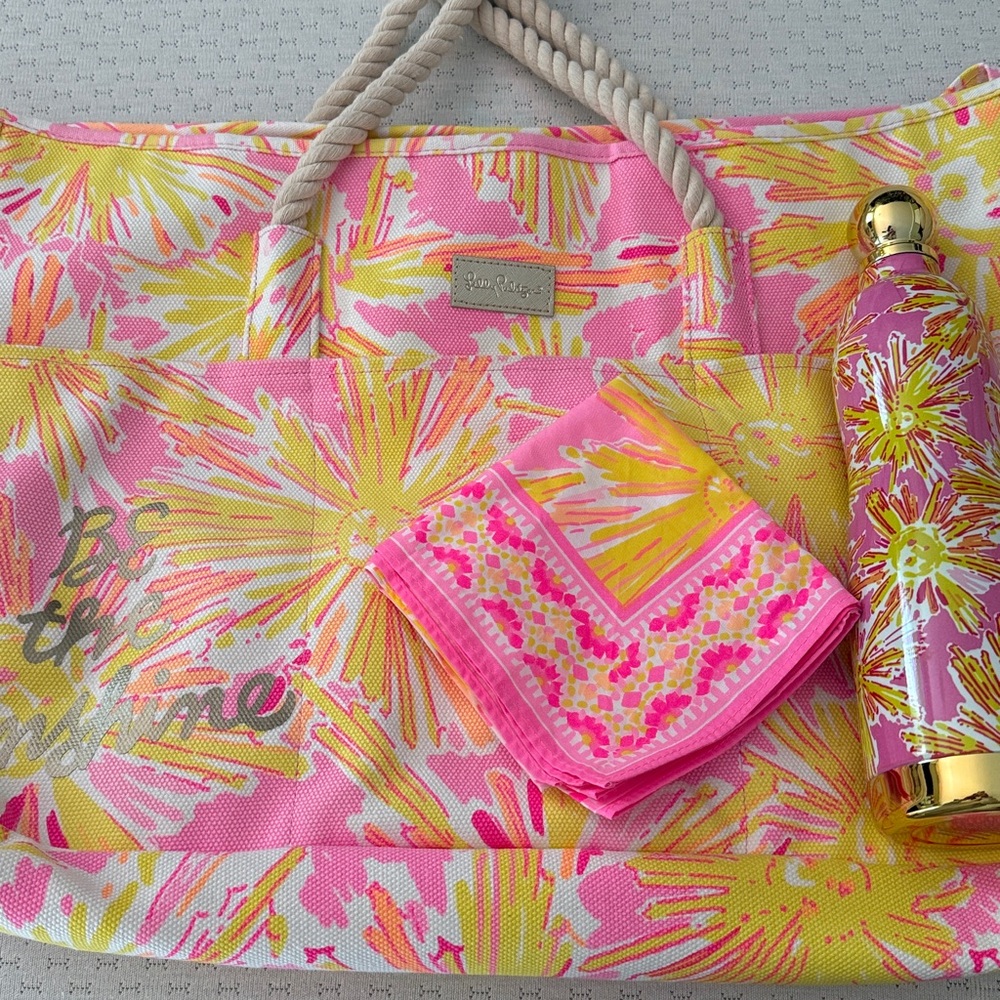 Lilly Pulitzer BE THE SUNSHINE Tote, Scarf & Waterbottle Set